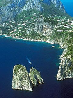 Capri - wallpaper preview