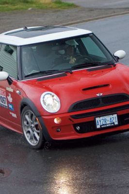 Mini Cooper - wallpaper preview