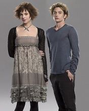 Alice and Jasper - wallpaper preview