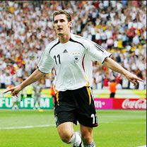 Klose - wallpaper preview