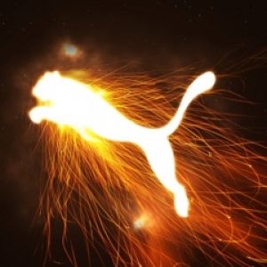 Logo da Puma em Chamas