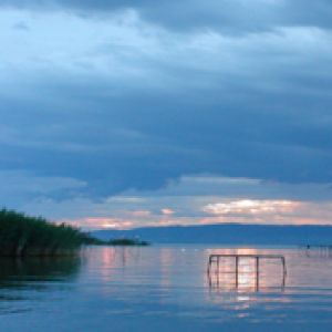 Lago Sereno ao Pôr do Sol