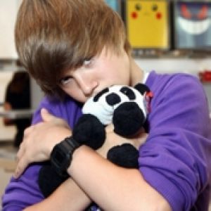 Menino Fofo com Panda