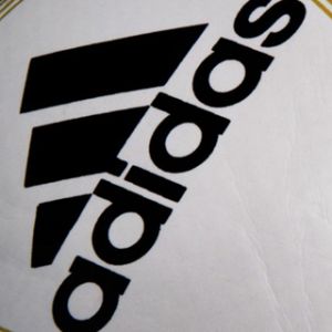 Logotipo da Adidas