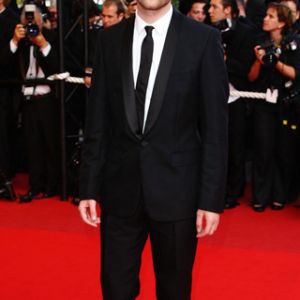 Homem Elegante em Smoking