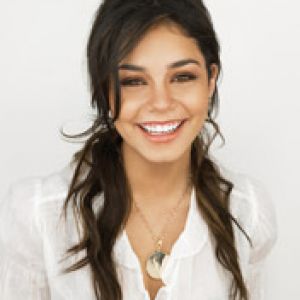 Retrato de Menina Sorridente