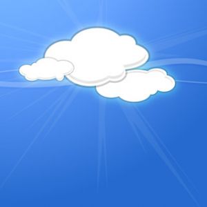Céu Azul com Nuvens