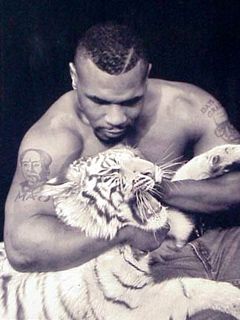 Mike Tyson com um Tigre