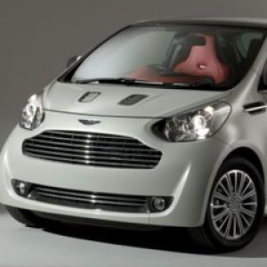 Carro Aston Martin
