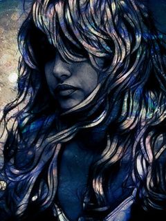 Mulher Mística com Cabelo Fluido
