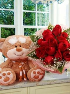 Ursinho Fofo com Rosas