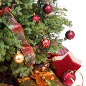 Árvore de Natal com enfeites