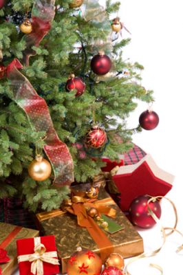 Árvore de Natal com enfeites