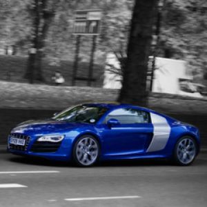 Carro Esportivo Audi R8 Azul