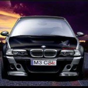 Vista Frontal do BMW M3 CSL
