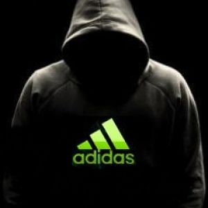 Silhueta de Moletom Adidas