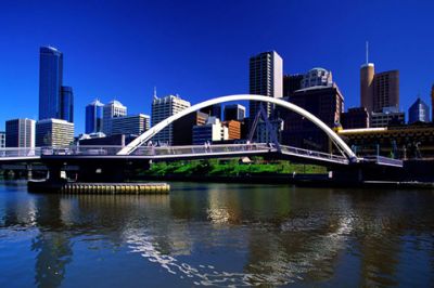Skyline Moderna - wallpaper preview