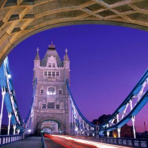 Tower Bridge ao Crepúsculo