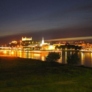 Horizonte Noturno de Bratislava
