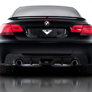 BMW Preto Vista Traseira