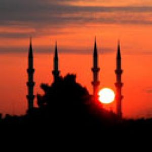 Pôr do Sol sobre Mesquita