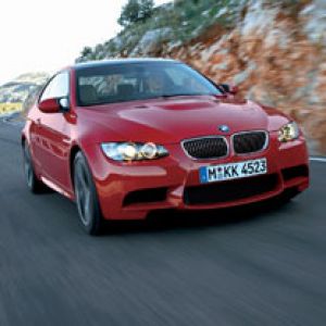 Carro Esportivo Vermelho BMW M3