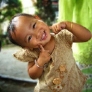 Criança Feliz Sorridente