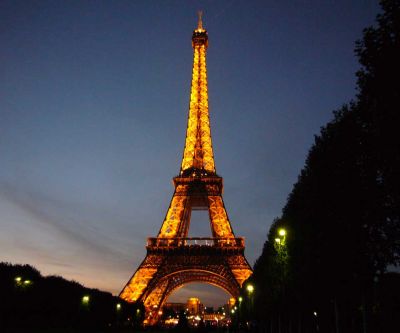 Torre Eiffel à Noite