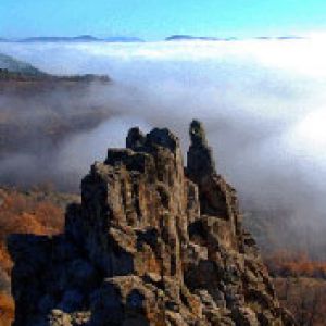 Picos Montanhosos Majestosos