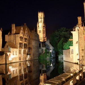 Reflexo Noturno de Bruges