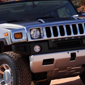 Hummer SUV em Close