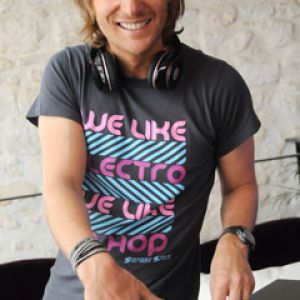 DJ Tocando ao Vivo