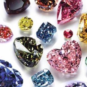 Gemas Coloridas e Diamantes