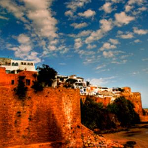 Fortaleza Histórica Sob o Céu Azul