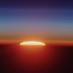 Deslumbrante Pôr do Sol no Horizonte