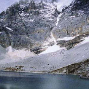 Montanhas Neve Majestosas