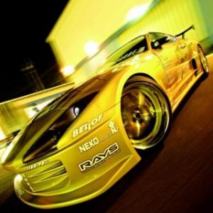 Carro Esportivo Amarelo Elegante