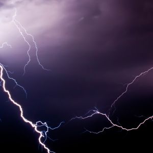Tempestade de Raios Dramática