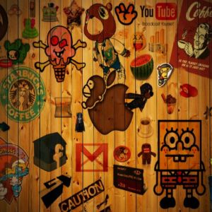 Colagem de Adesivos Coloridos de Marcas