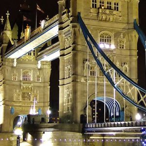 Tower Bridge à Noite