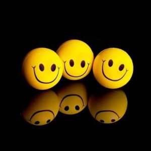Bolas Sorridentes