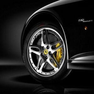 Roda Ferrari 612 Scaglietti