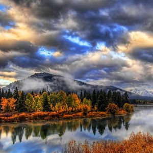 Reflexo da Paisagem de Outono