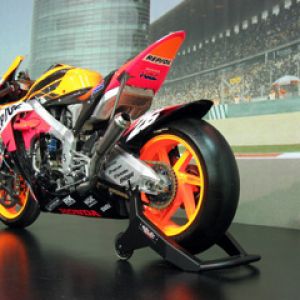 Motocicleta de Corrida Honda