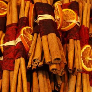 Pau de Canela e Laranjas
