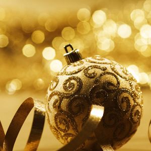 Ornamento de Natal Dourado