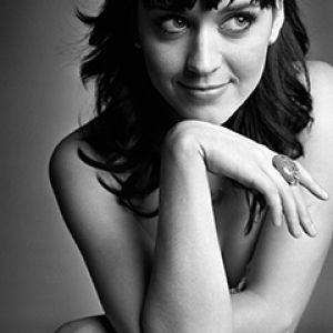 Retrato encantador de uma mulher