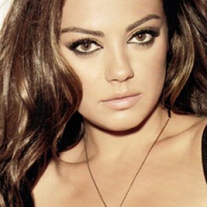Retrato glamouroso de uma mulher