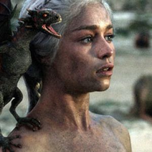Personagem Fantástico com Dragão