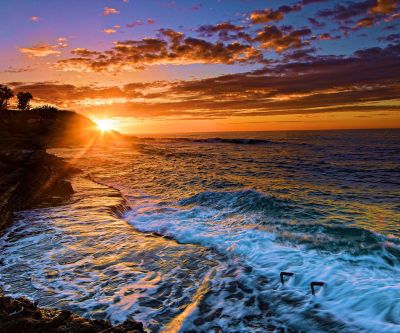 Deslumbrante Pôr do Sol no Oceano